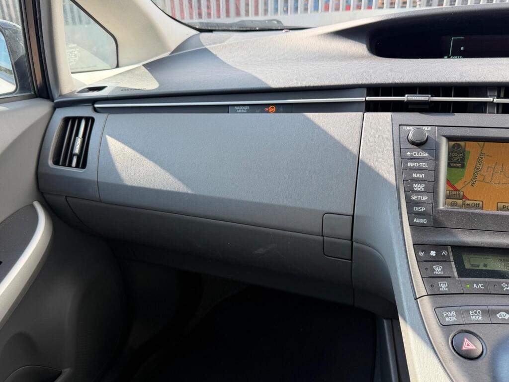 Toyota Prius 19