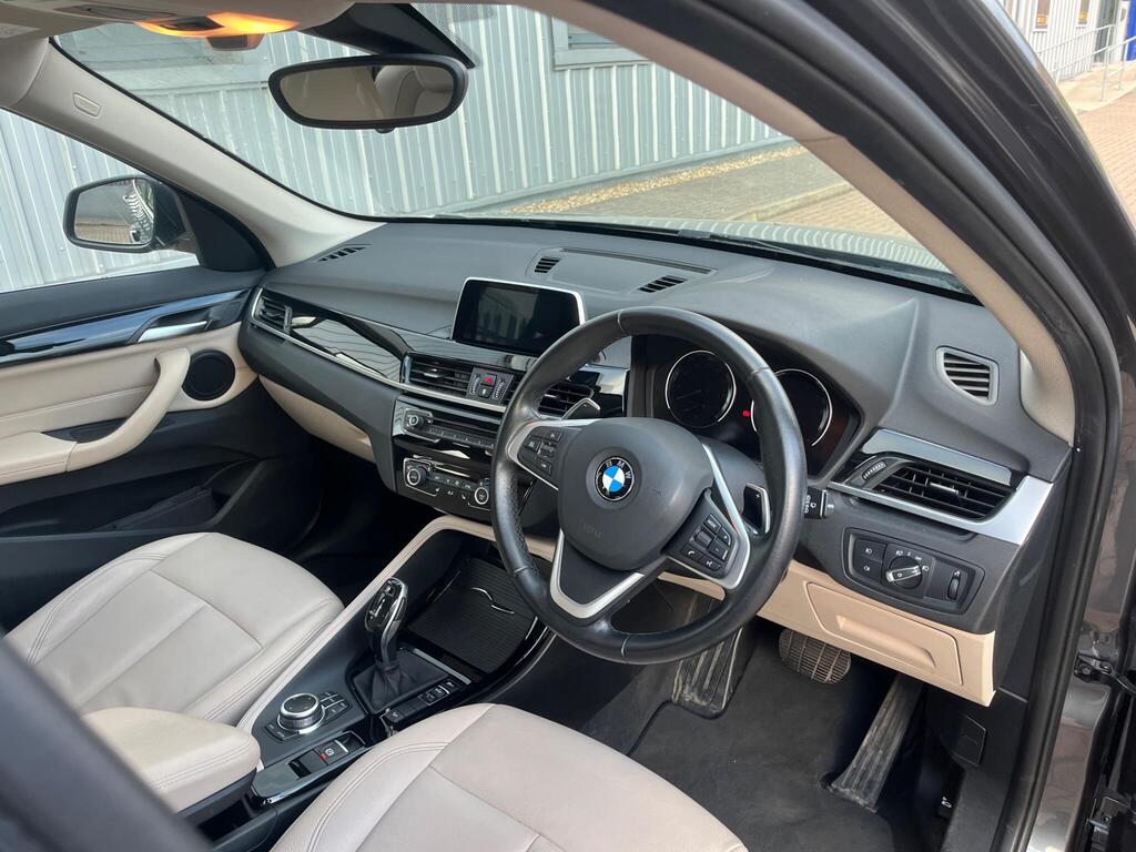 BMW X1 21
