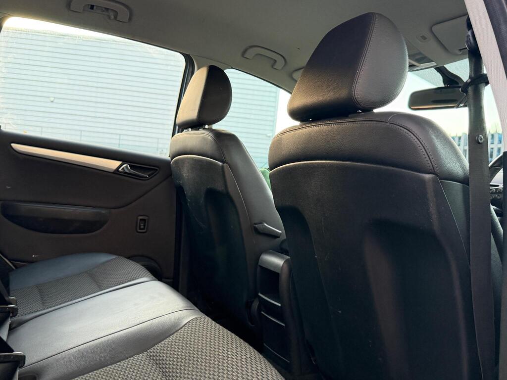 Mercedes-Benz A Class 22