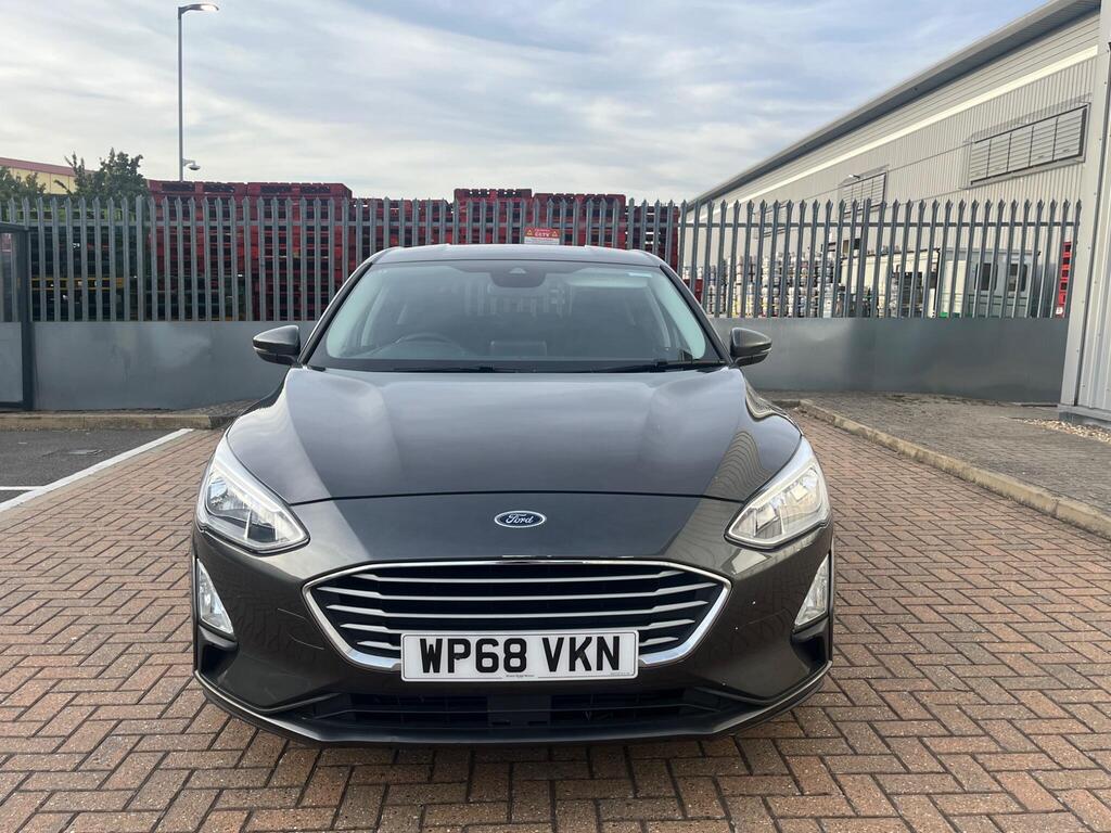 Ford Focus 13