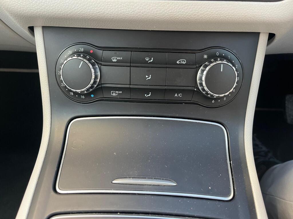 Mercedes-Benz B Class 56