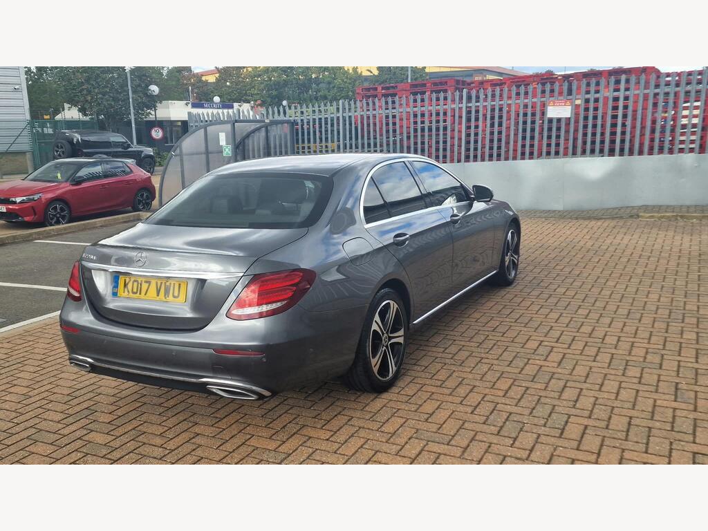 Mercedes-Benz E Class 20
