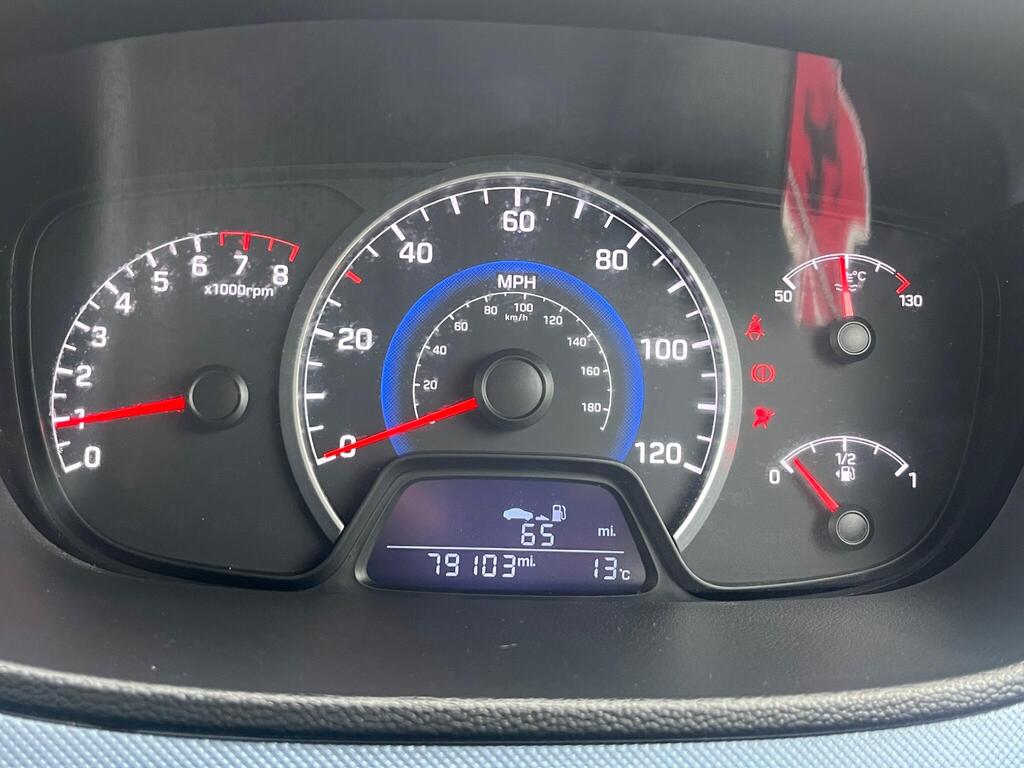 Hyundai i10 48
