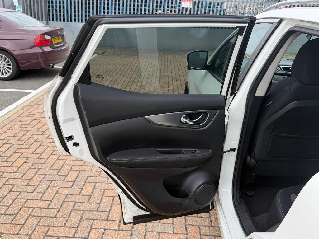 Nissan Qashqai 38