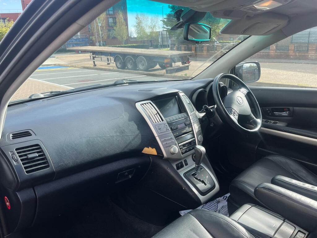 Lexus RX 30