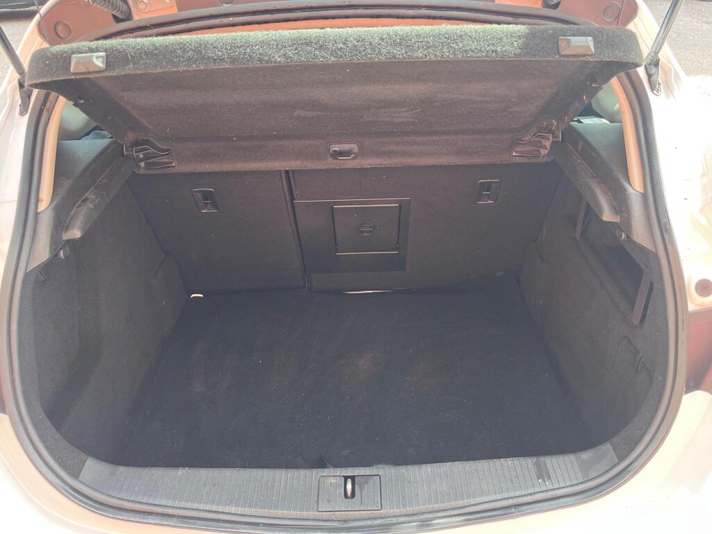 Vauxhall Astra 25
