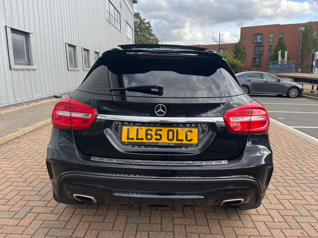 Mercedes-Benz GLA 14