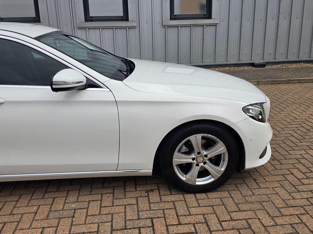 Mercedes-Benz E Class 44