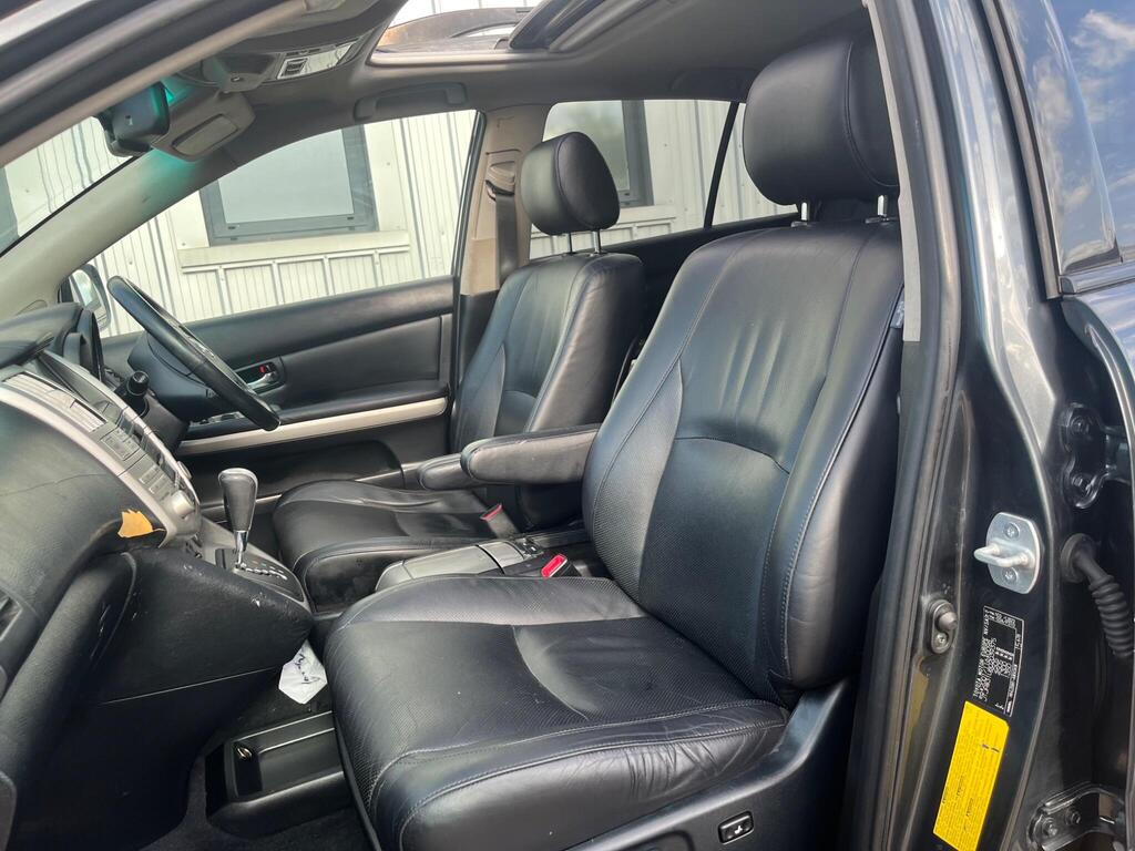 Lexus RX 86