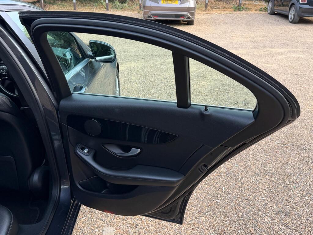 Mercedes-Benz C Class 30