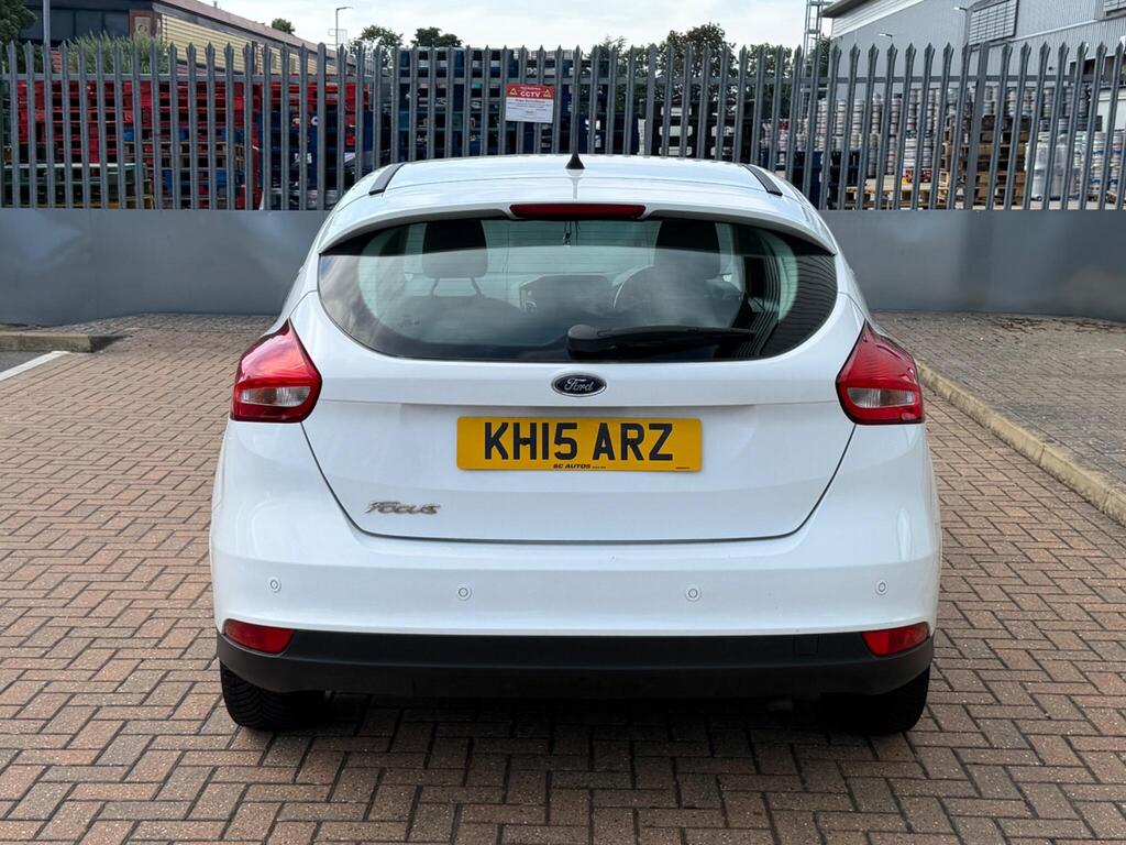 Ford Focus 11