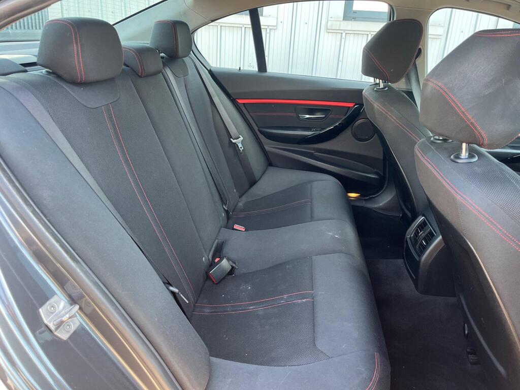 BMW 3 Series 30