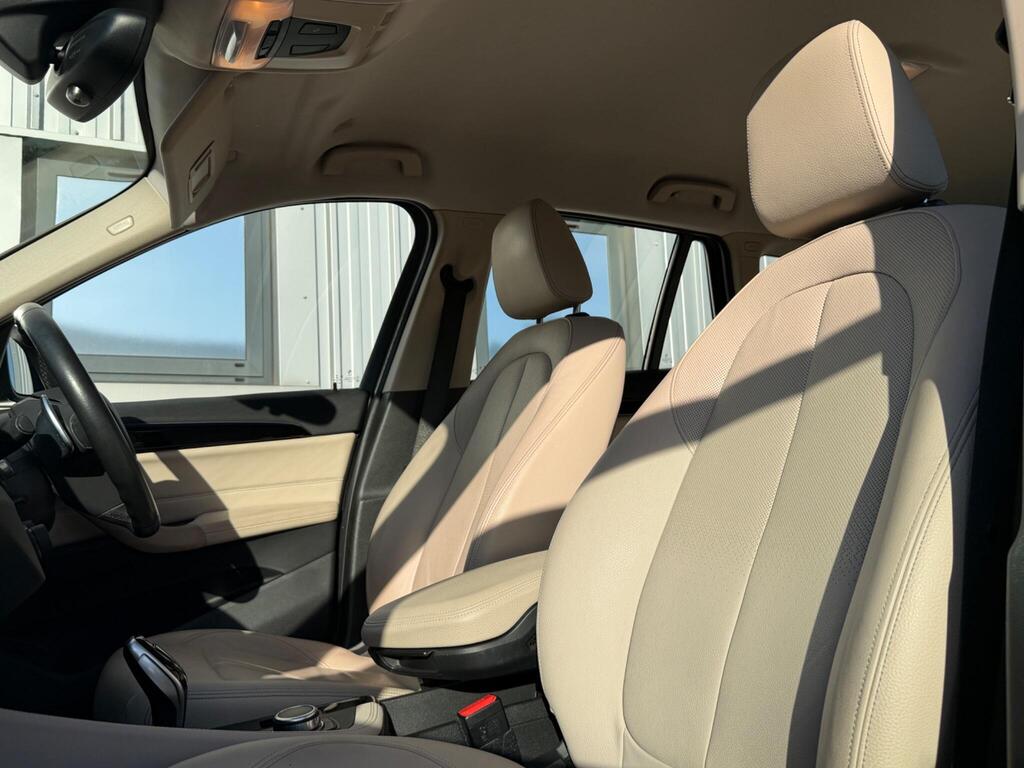 BMW X1 76