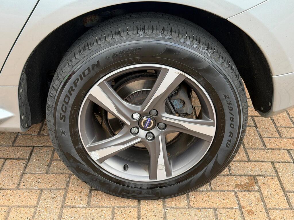 Volvo XC60 45