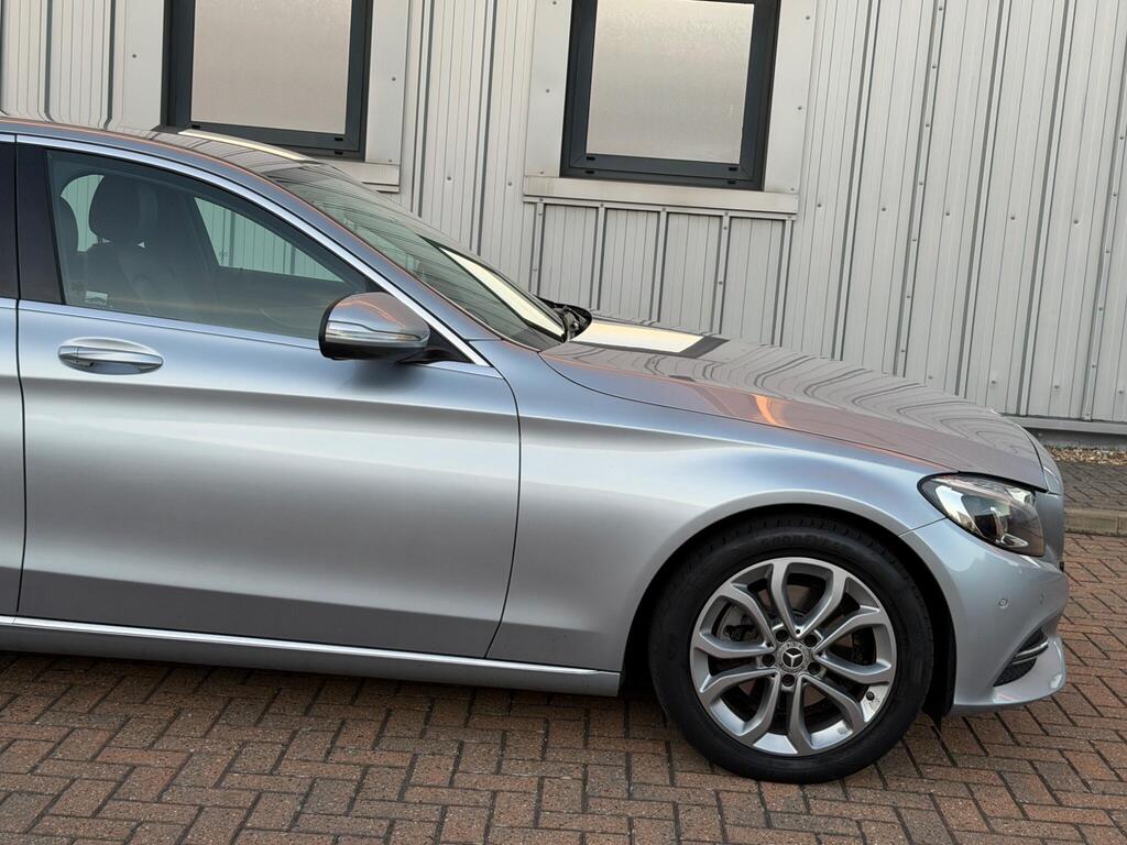 Mercedes-Benz C Class 13