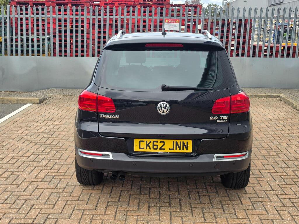 Volkswagen Tiguan 13