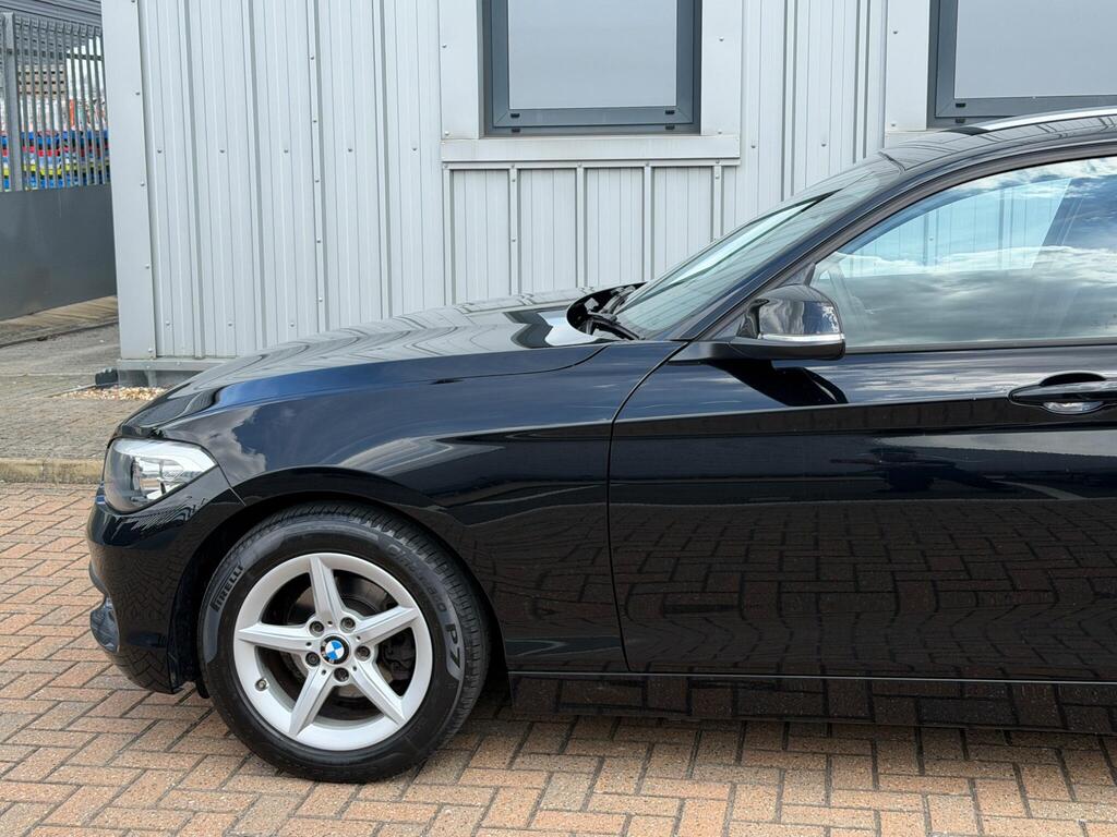 BMW 1 Series 11