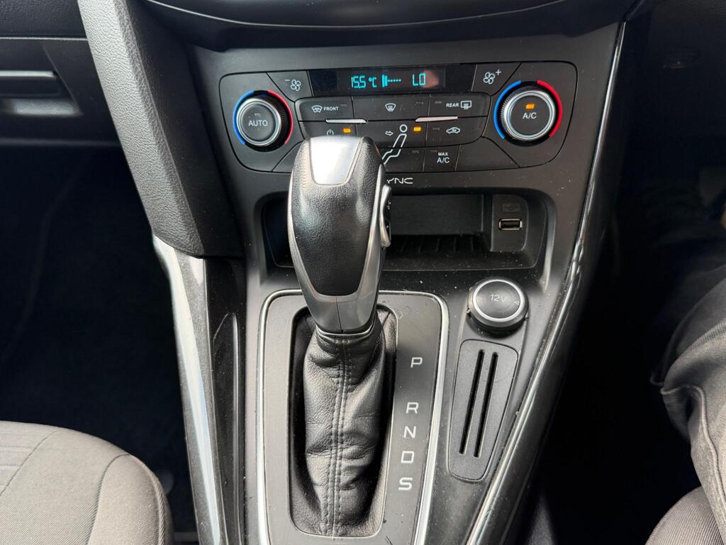 Ford Focus 14
