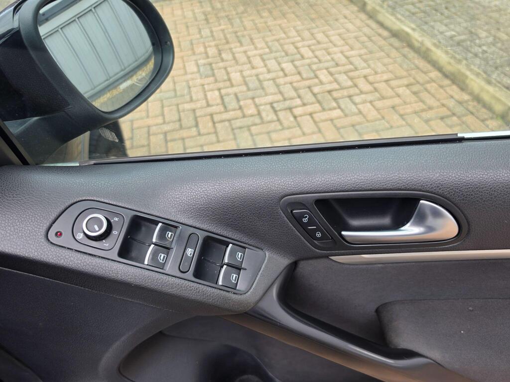 Volkswagen Tiguan 43