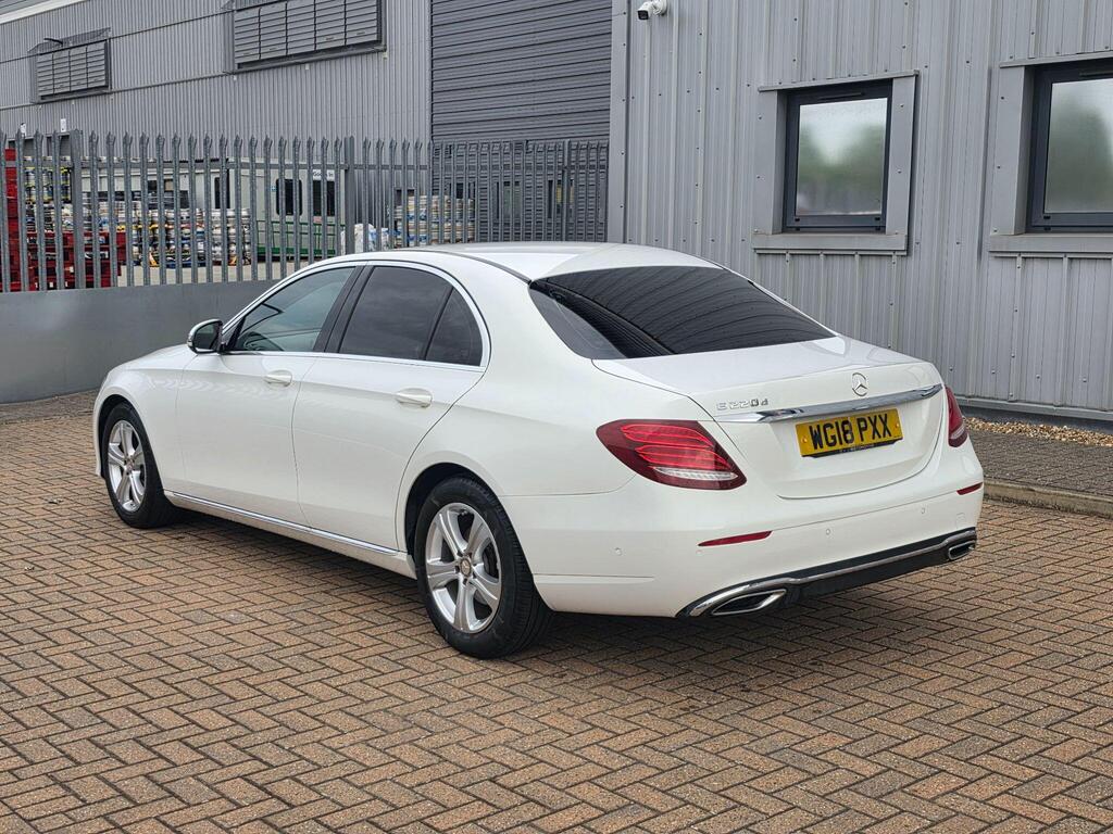 Mercedes-Benz E Class 10