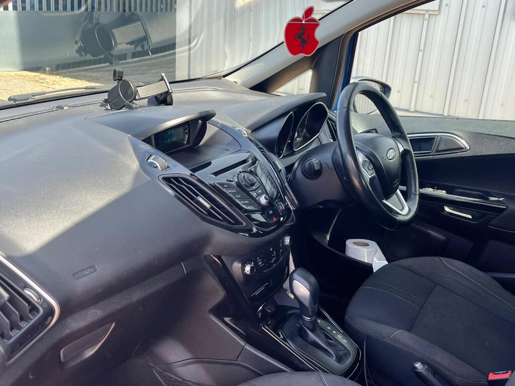 Ford B-Max 19