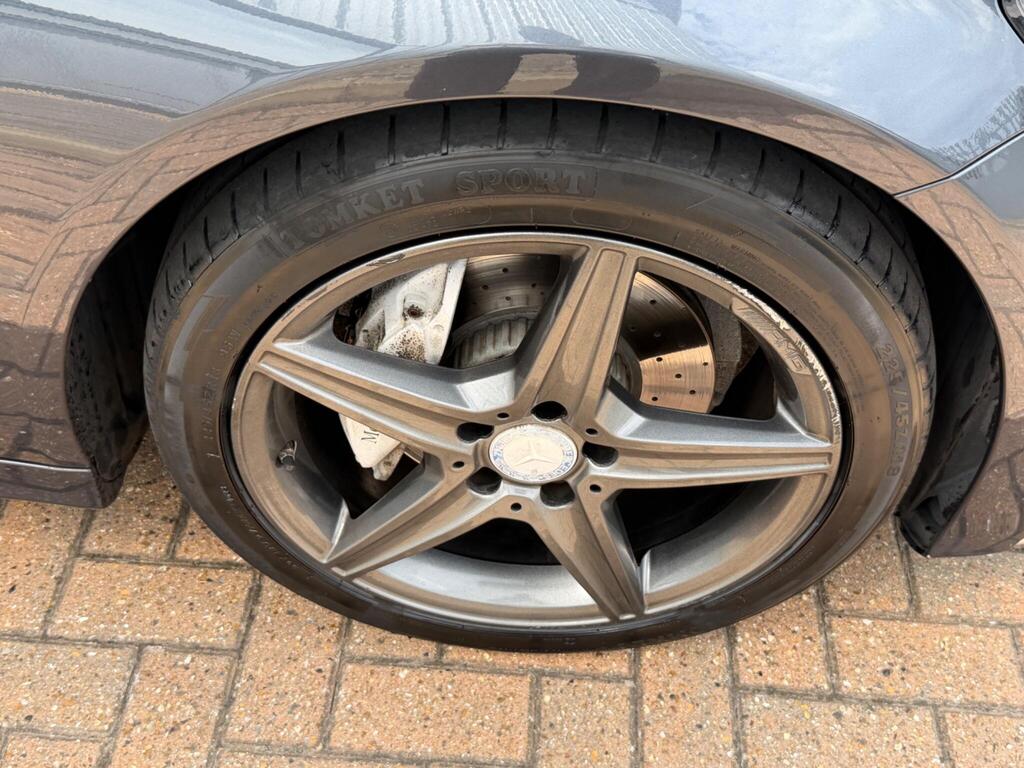 Mercedes-Benz C Class 44