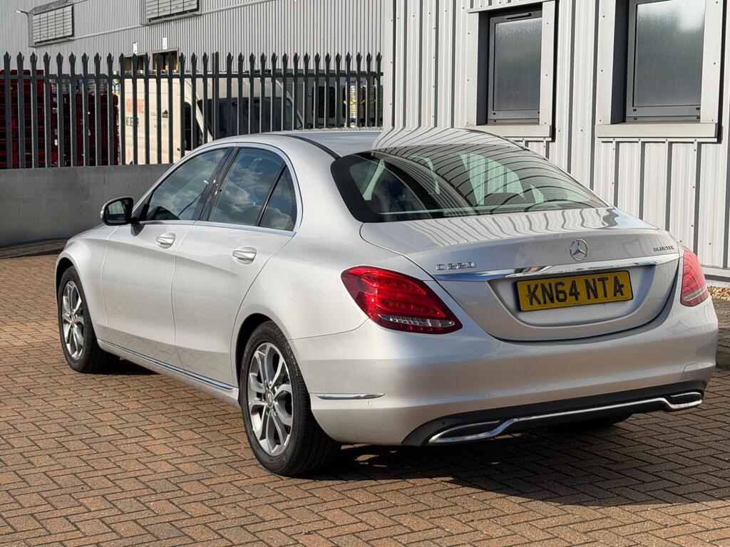Mercedes-Benz C Class 11