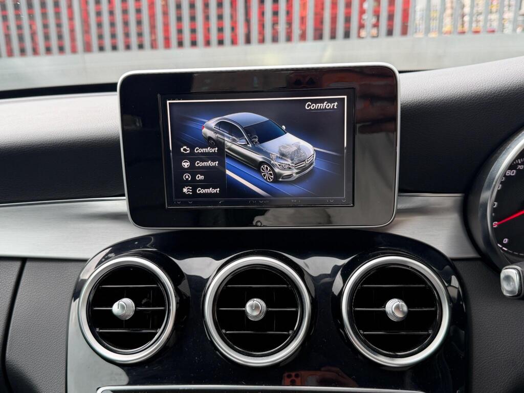 Mercedes-Benz C Class 17