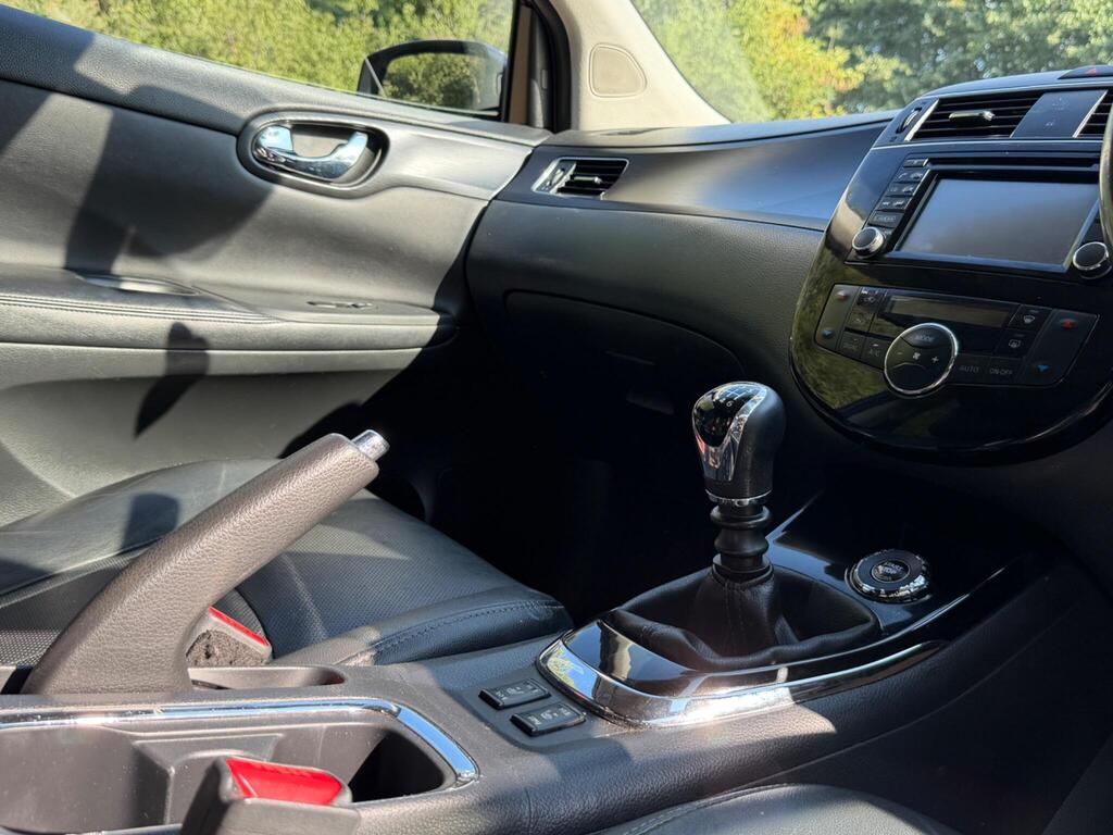 Nissan Pulsar 17