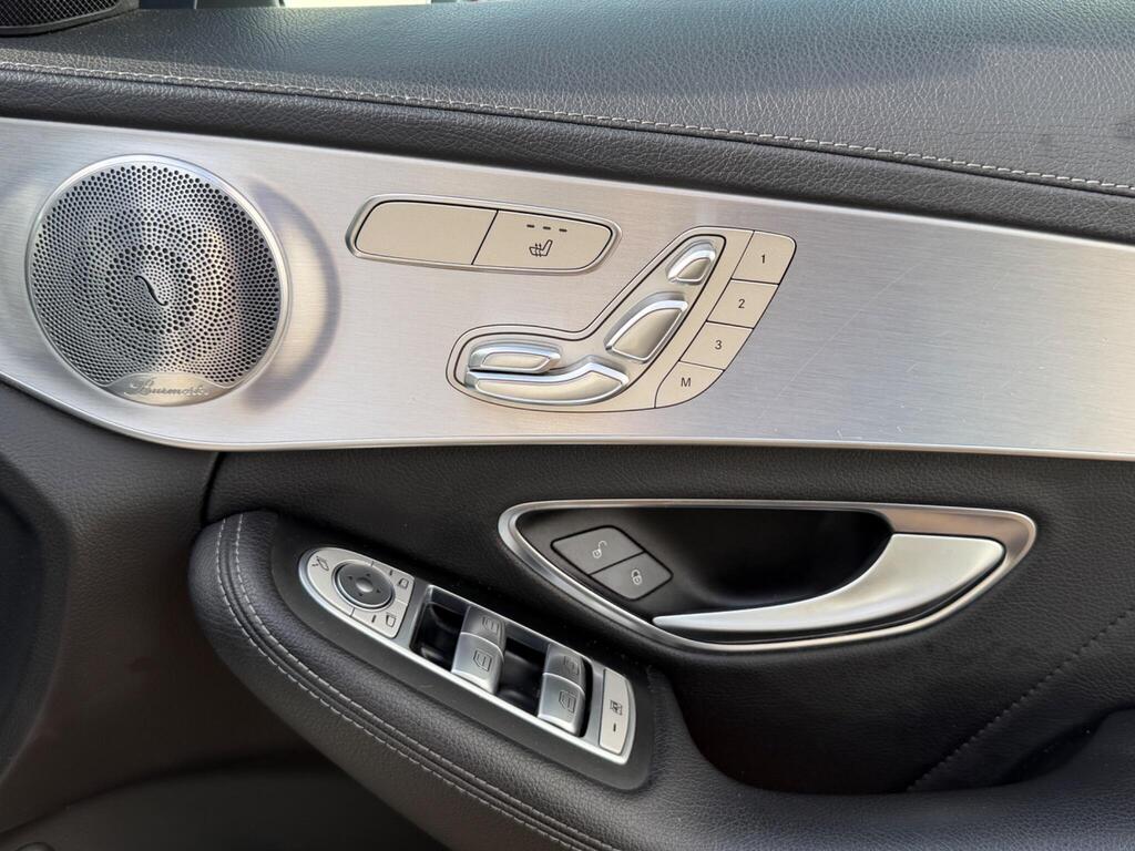 Mercedes-Benz C Class 25