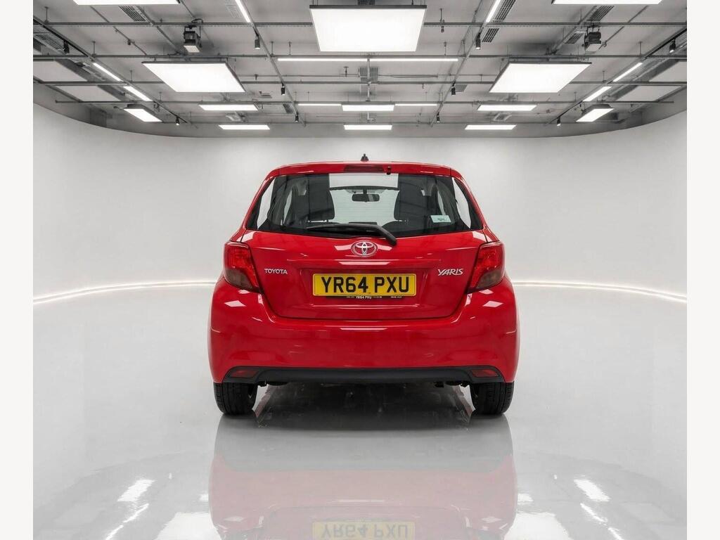 Toyota Yaris 2