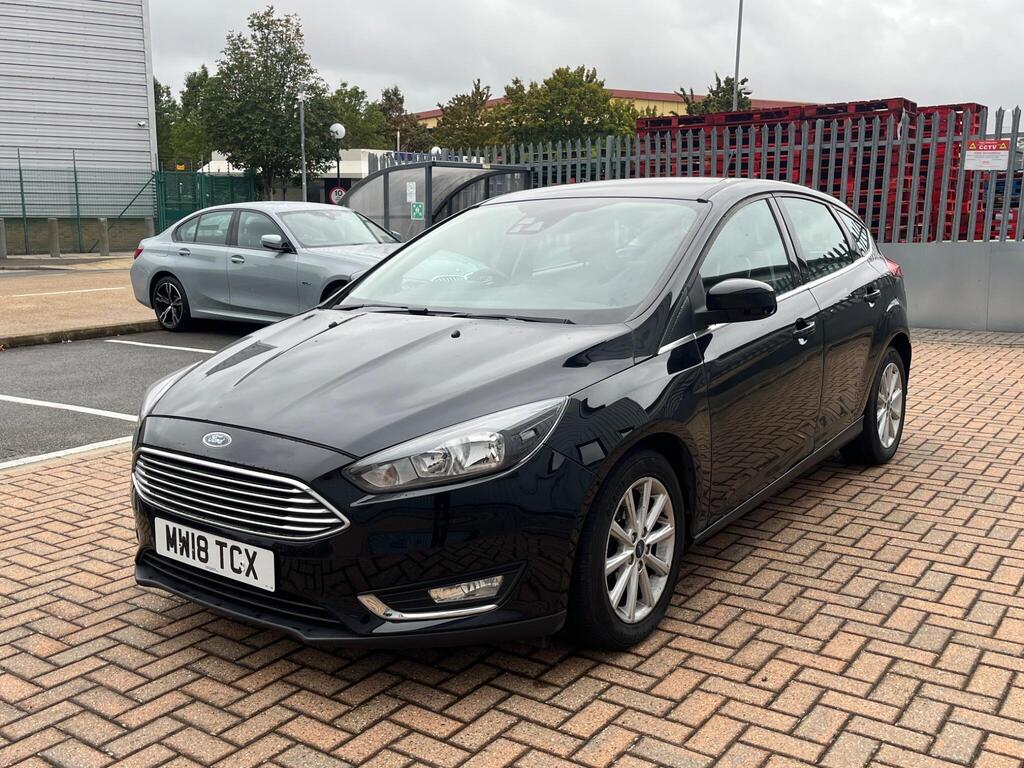 Ford Focus 10