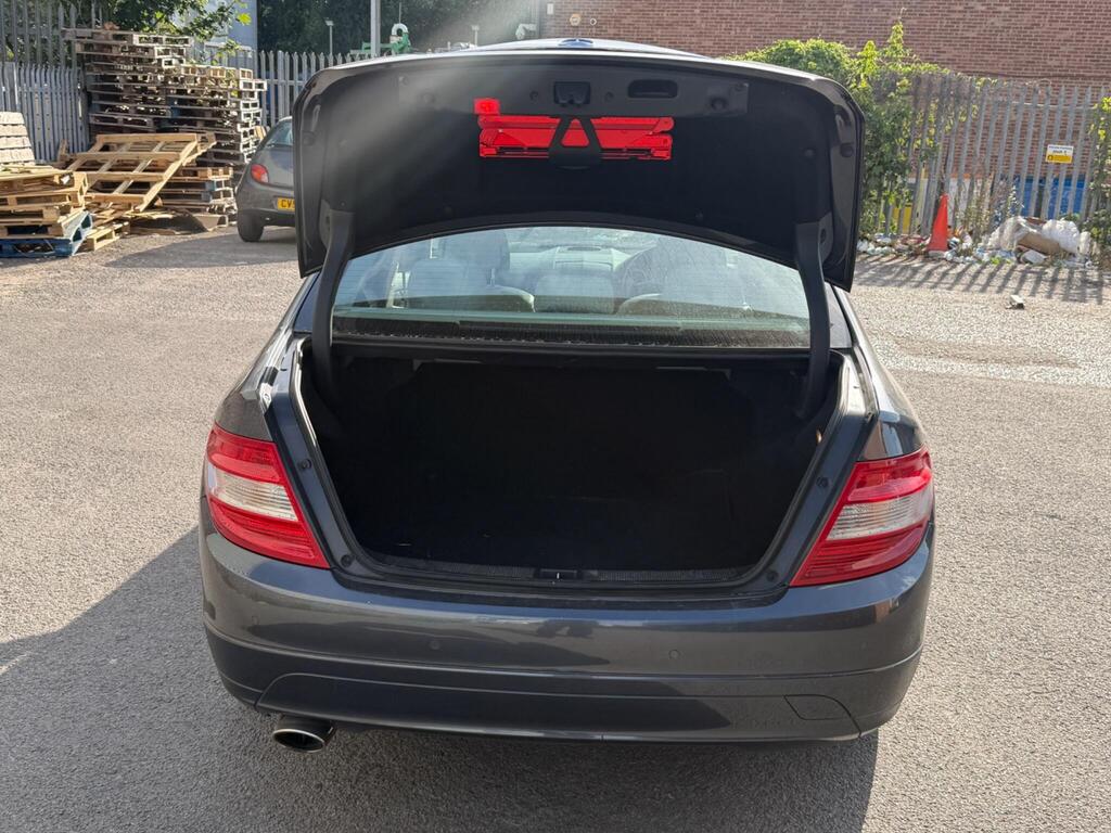 Mercedes-Benz C Class 40