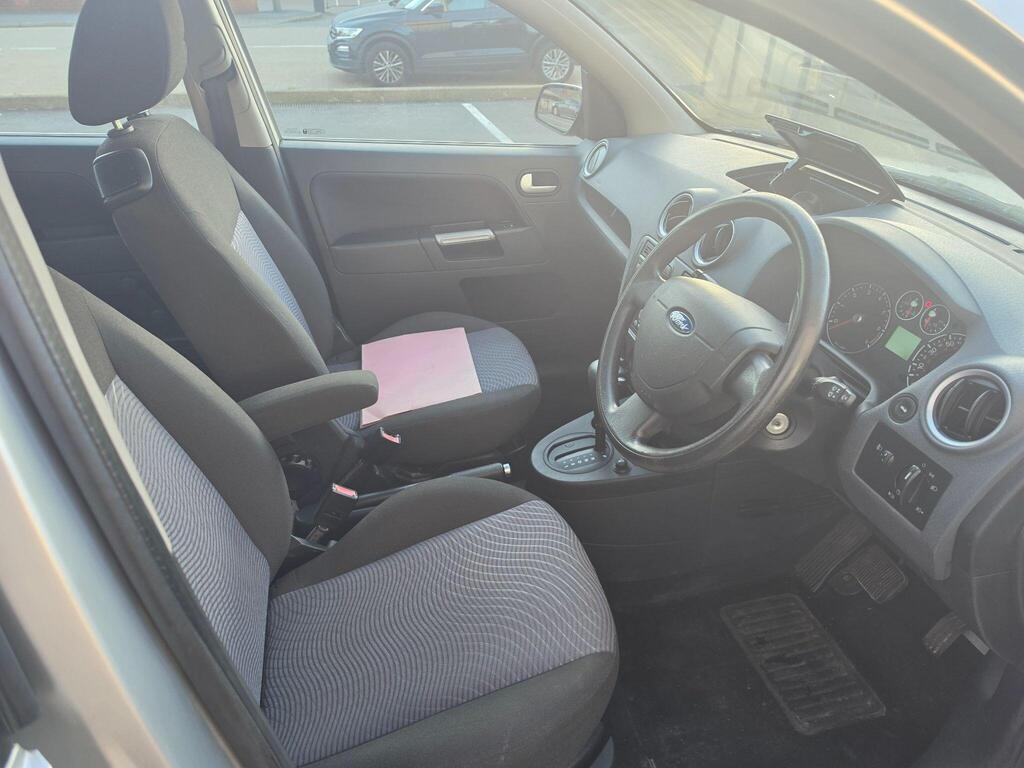 Ford Fusion 18