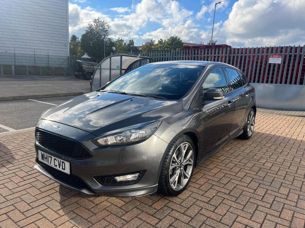 Ford Focus 13