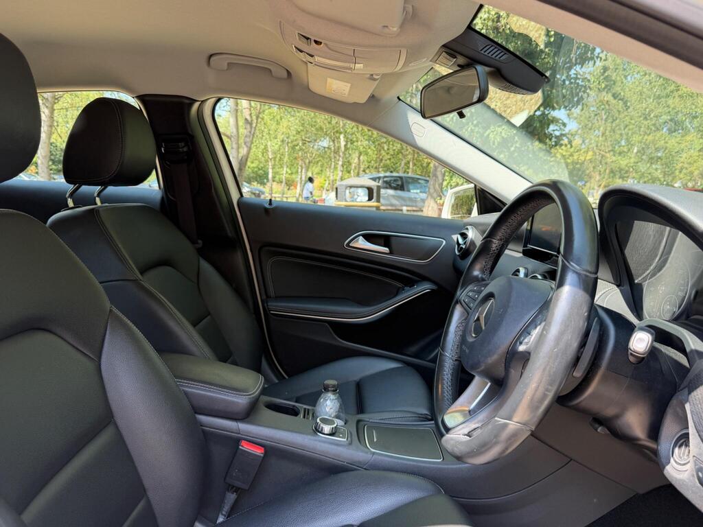 Mercedes-Benz A Class 16