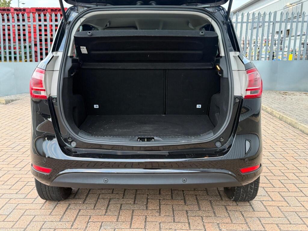 Ford B-Max 38