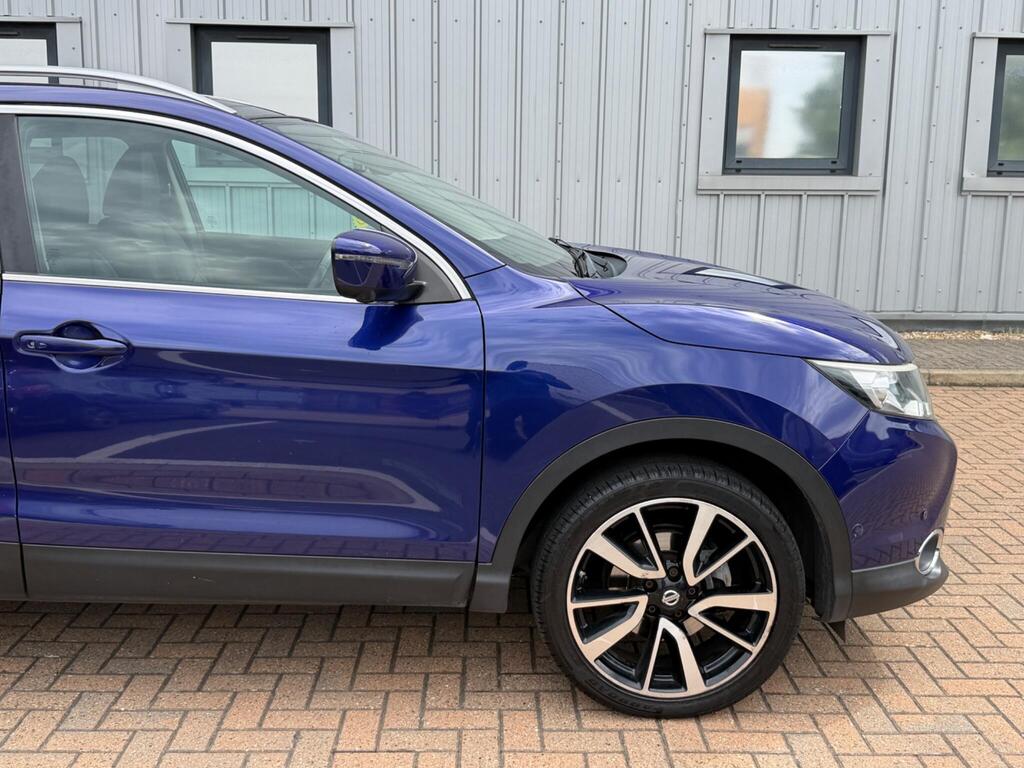 Nissan Qashqai 12