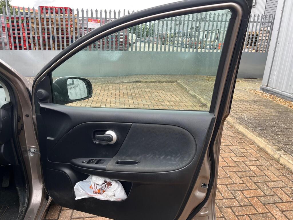 Nissan Note 31