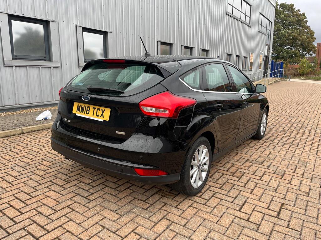 Ford Focus 22