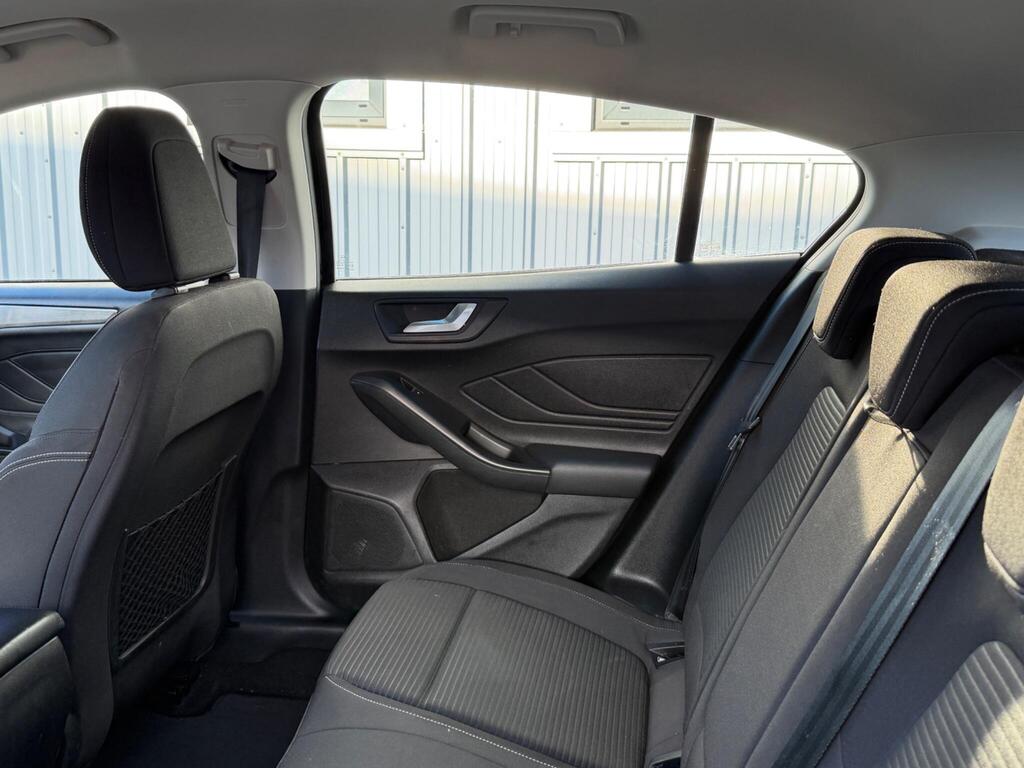 Ford Focus 30