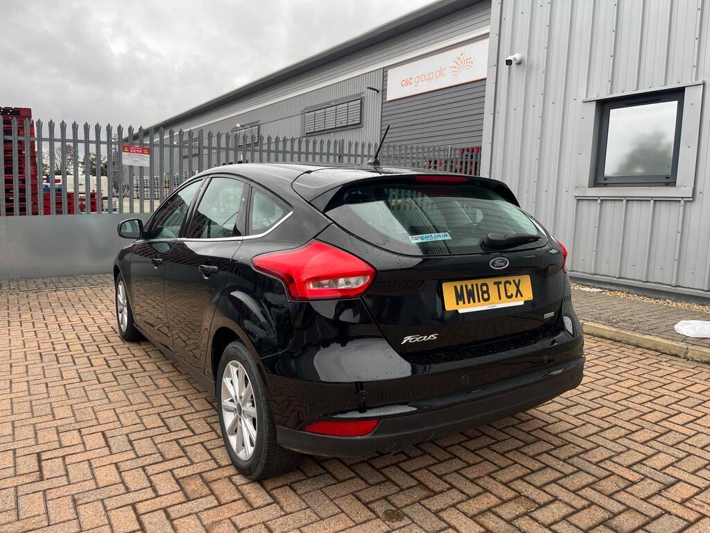 Ford Focus 12