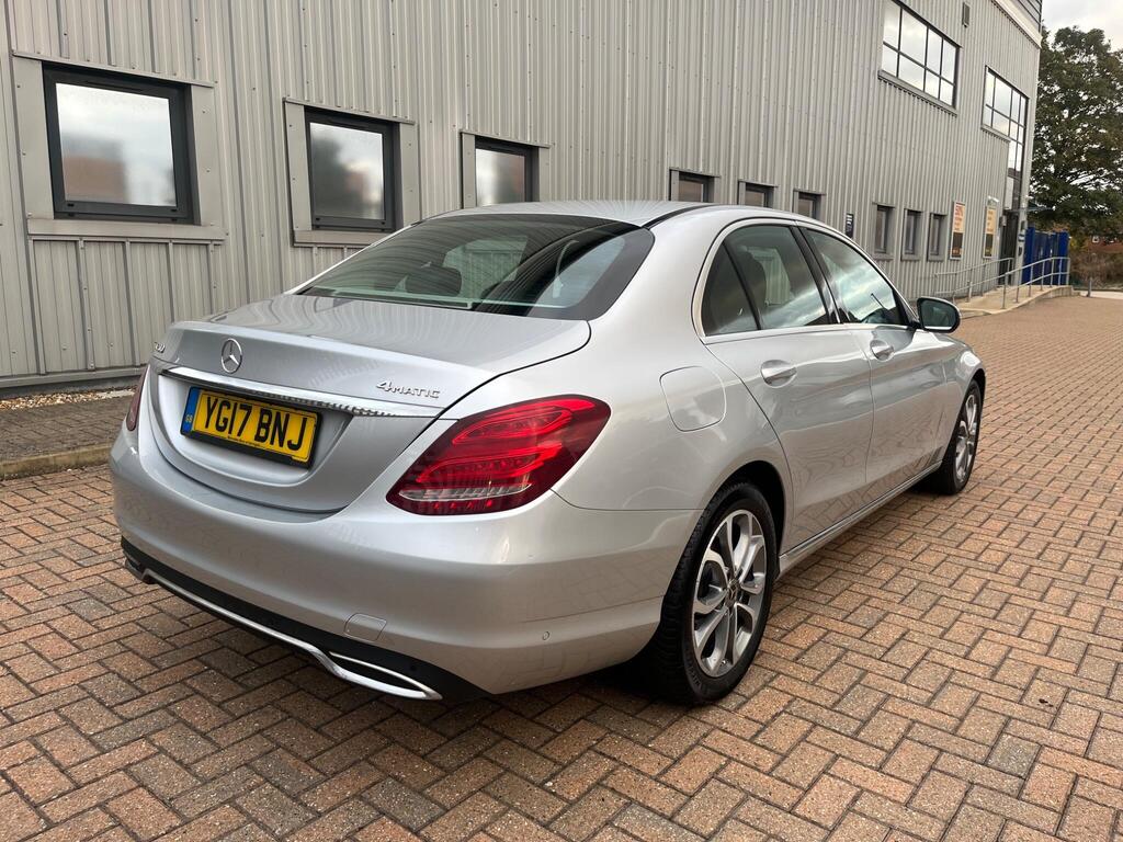 Mercedes-Benz C Class 17