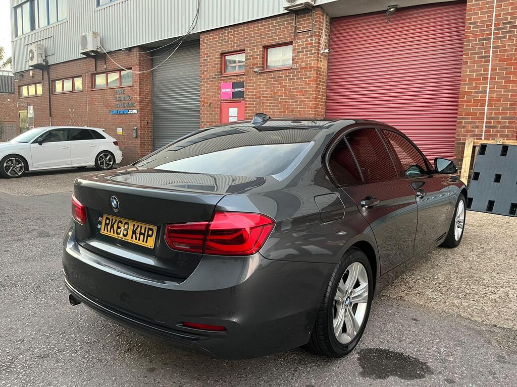 BMW 3 Series 23
