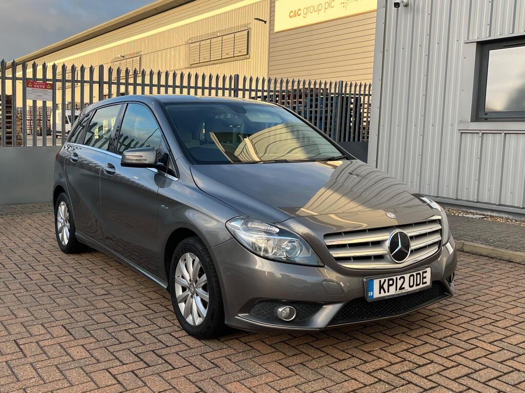 Mercedes-Benz B Class 2