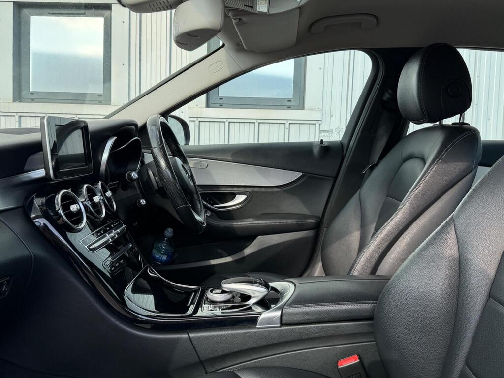 Mercedes-Benz C Class 67