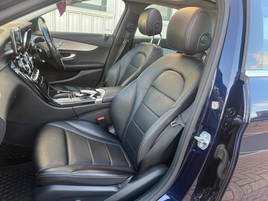 Mercedes-Benz C Class 51