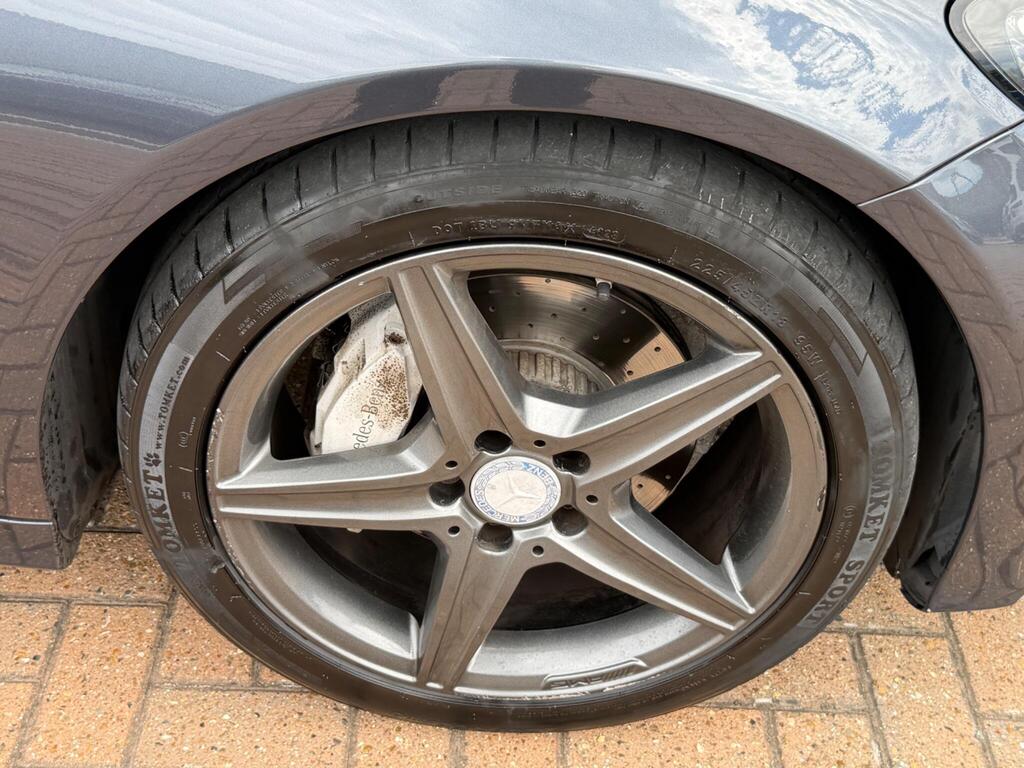 Mercedes-Benz C Class 42