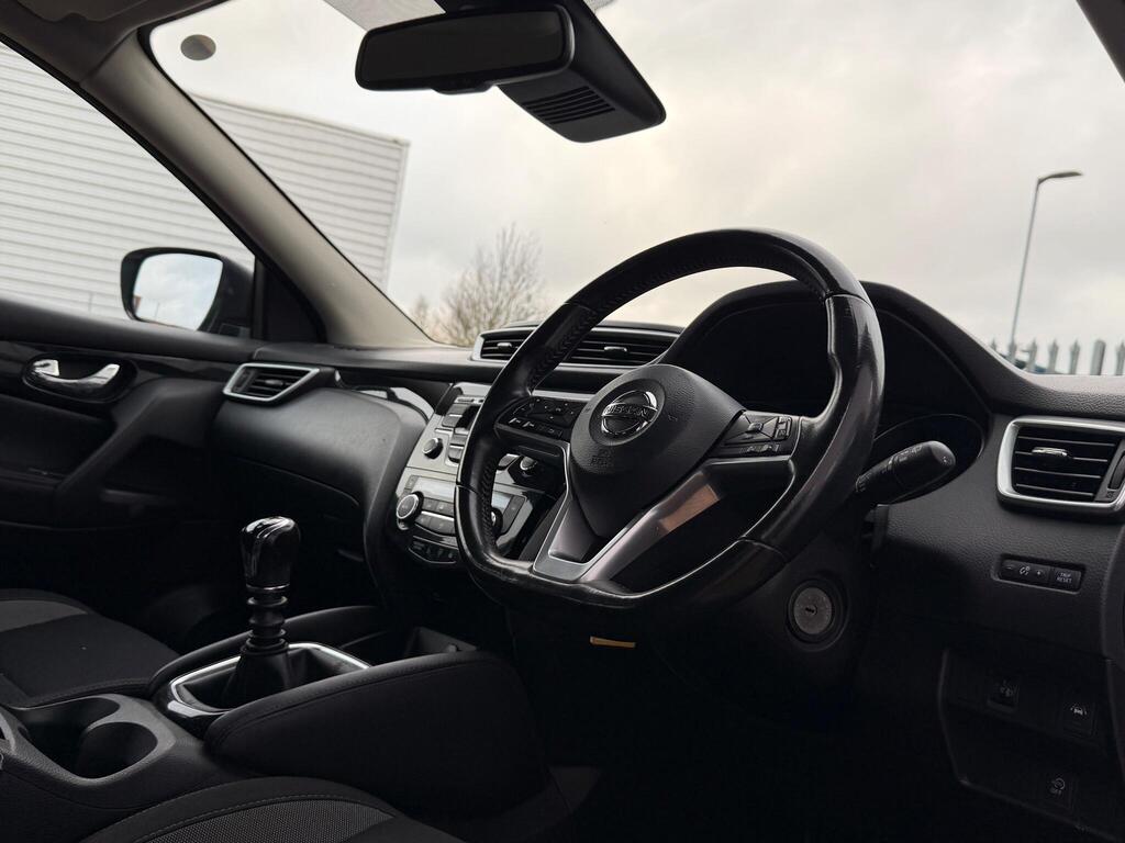 Nissan Qashqai 15
