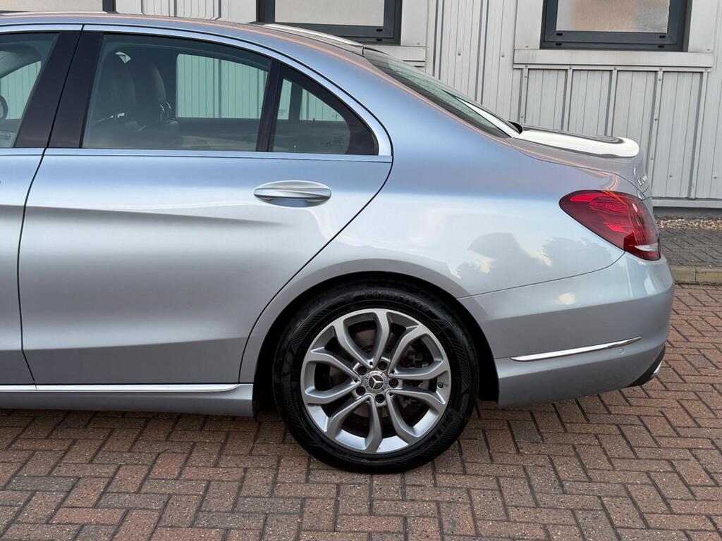 Mercedes-Benz C Class 36